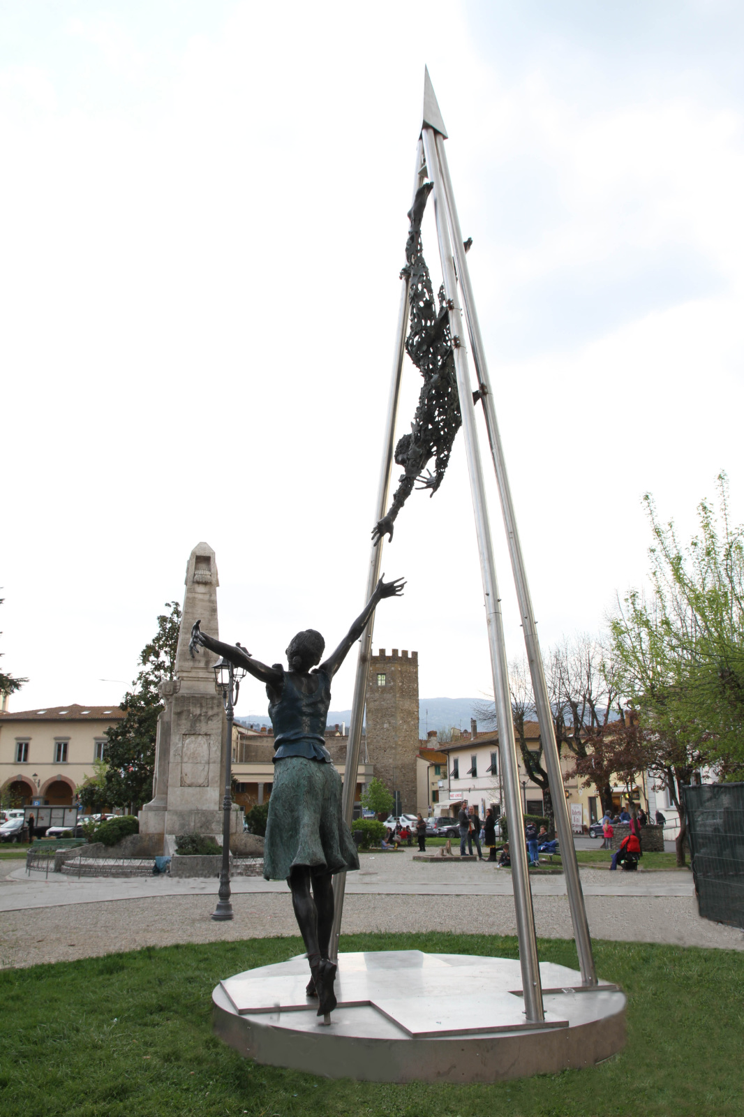 2019 “Life and Death”Memorial to victims of warand terrorism, Vicchio, Tuscany